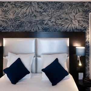 Camera familiare con letto king size